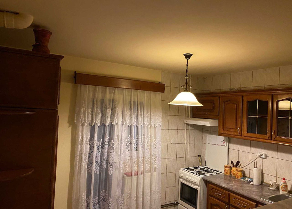 De închiriat | Apartament 2 camere | Zorilor | Decomandat+Parcare