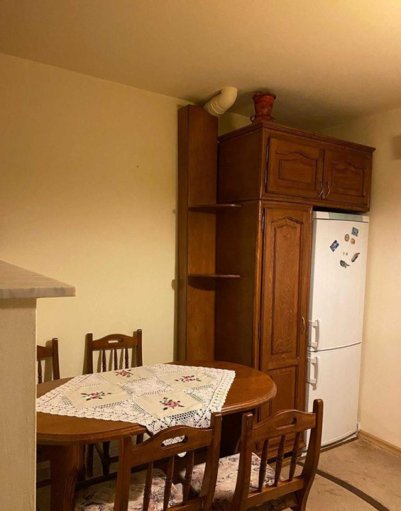 De închiriat | Apartament 2 camere | Zorilor | Decomandat+Parcare