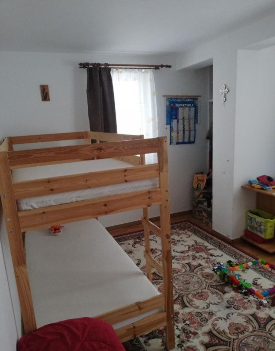 Apartament de vânzare | 3 Camere | Zona Vivo Floresti |