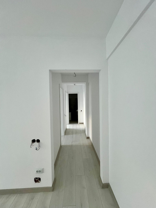 Apartament 3 camere | De vânzare | Traian Vuia | Decomandat