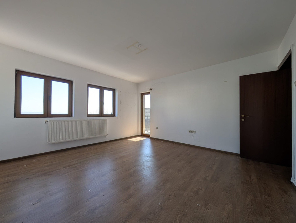 Apartament 4 camere | De vânzare | Calea Turzii | Decomandat