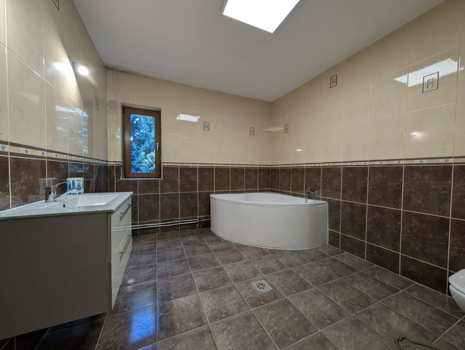 Apartament 4 camere | De vânzare | Calea Turzii | Decomandat