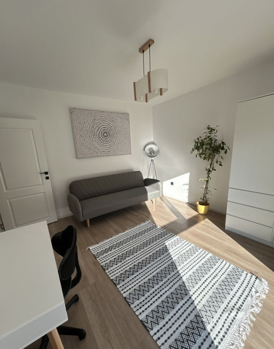 Apartament 3 Camere 70 Mp | Floresti  | Zona Teilor |