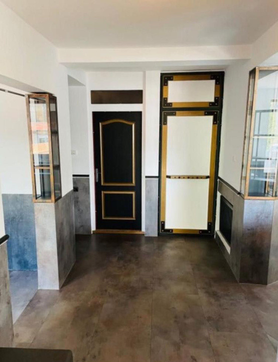 Spațiu comercial / birouri de închiriat | Zona Platinia