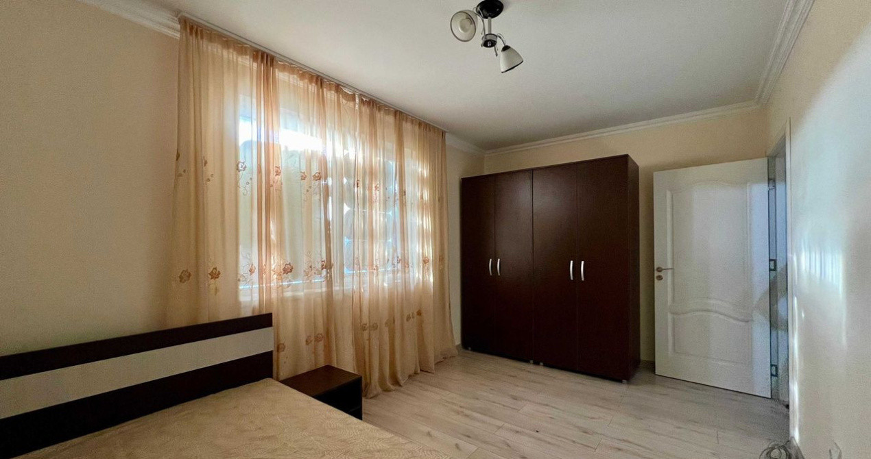 Apartament 3 camere de închiriat | Str. Cetății, Floresti