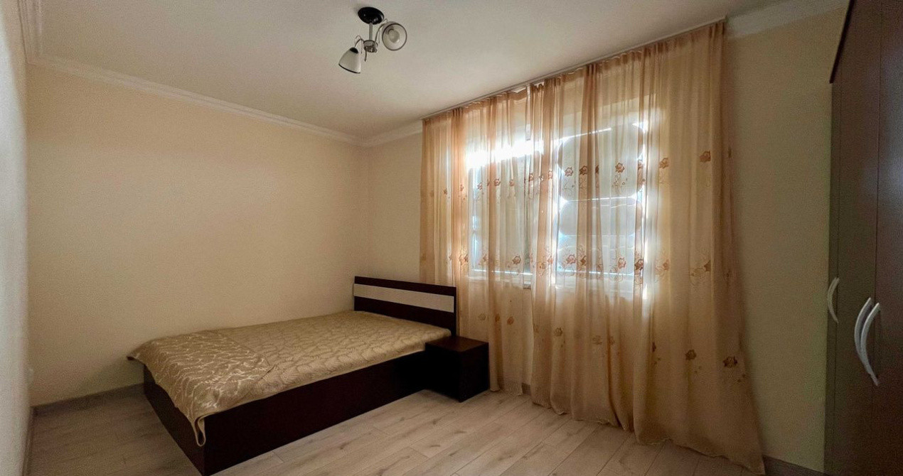Apartament 3 camere de închiriat | Str. Cetății, Floresti