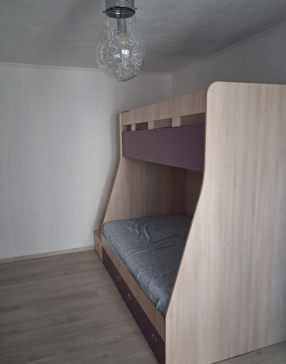 Apartament 3 camere de închiriat | Șesul de Sus, Florești