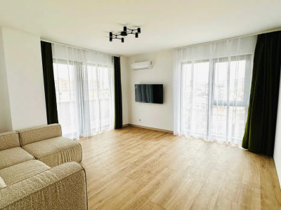 Apartament modern l decomandat l 2 camere l parcare l Intre Lacuri 