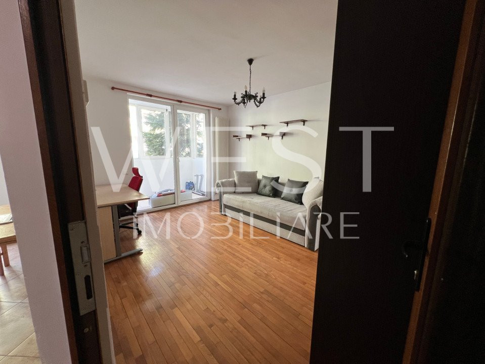 Apartament 1 camera decomandat | 38mp | zona Terra | Parcare inclusa