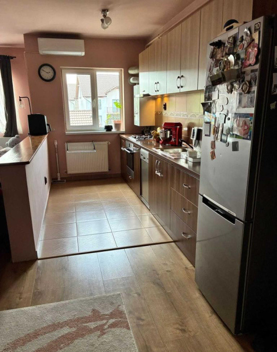 Apartament 3 camere 71 mp | Zona Florilor | Parcare