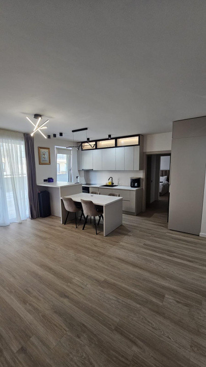 Apartaement modern l 3 camere l 2 bai l terasa 82 mp l 2 parcari l VIVO