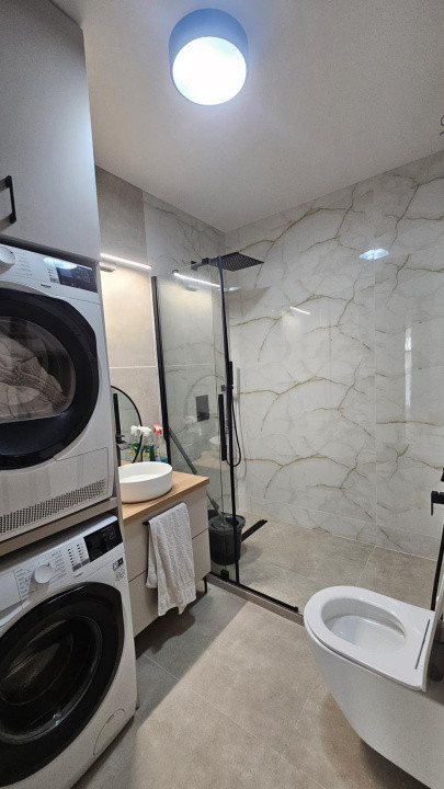 Apartaement modern l 3 camere l 2 bai l terasa 82 mp l 2 parcari l VIVO