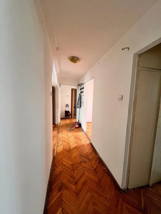 Apartament 4 camere l 2 bai l 80,2 mp utili l renovabil l Buciumi 