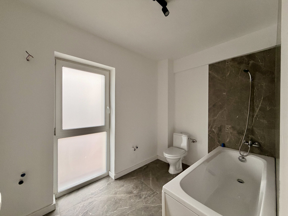 Ap 4 cam | 2 BAI | Finisat MODERN | Taietura Turcului | 93mp + TERASA