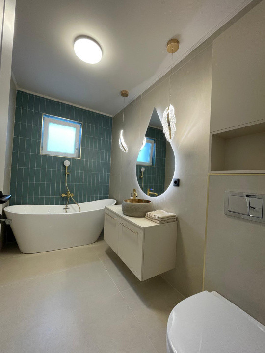 Apartament modern l 3 camere l 2 bai l la cheie l parcare l Cetatii