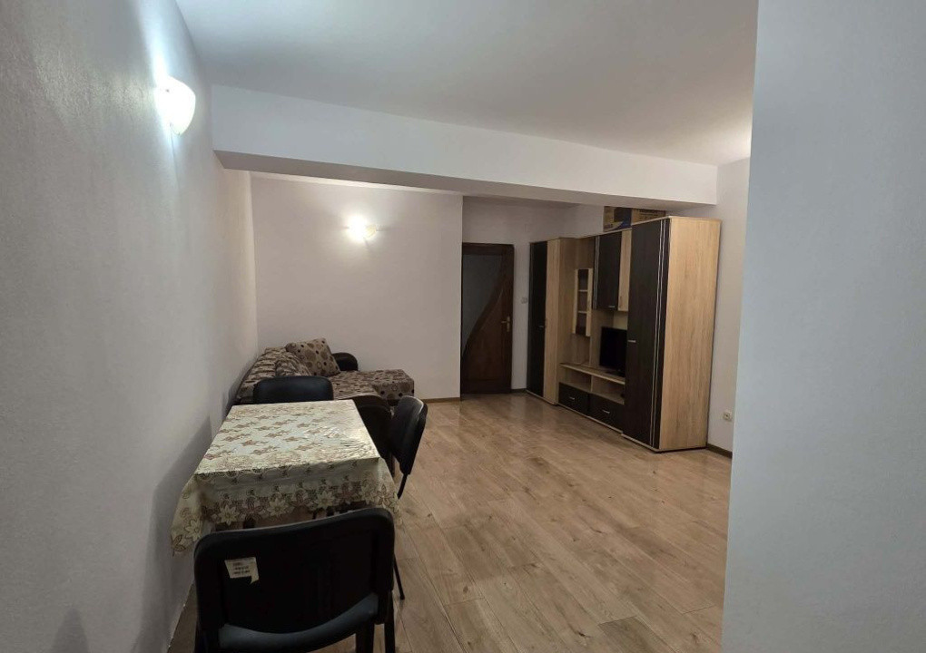 Apartament de închiriat | 2 camere | Mănăștur | strada Răvașului |