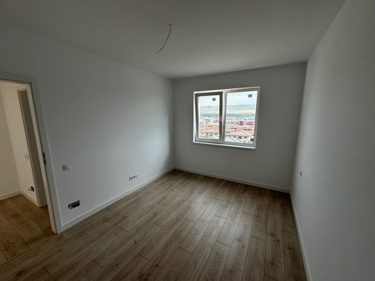 | Apartament  2 Camere 53 Mp | Finisat | Florești Strada Teilor |