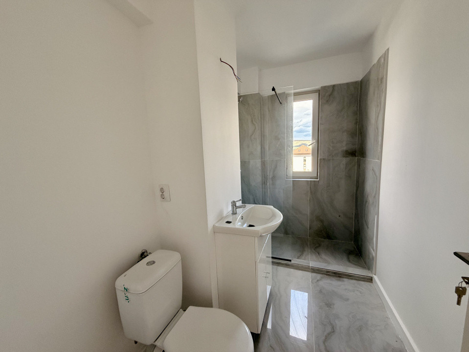 Apartament 3 camere 72mp UTIL |2 bai | SUB CETATE | FINISAT | BLOC NOU