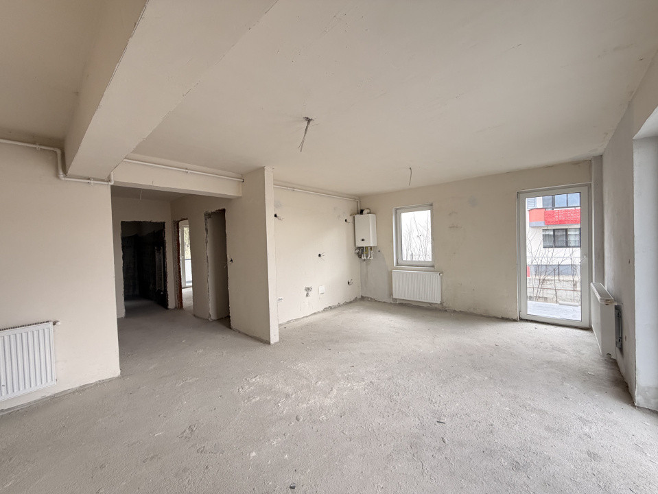 Ap 3 cam TIP PENTHOUSE | 61mp + 21mp terasa | Str. SUB CETATE 