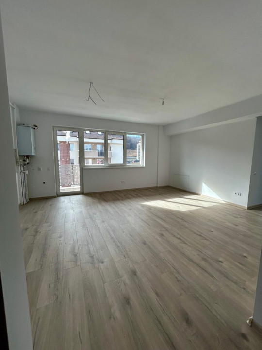 | Apartament  3 Camere  67 Mp | Finisat | Florești Strada Teilor |