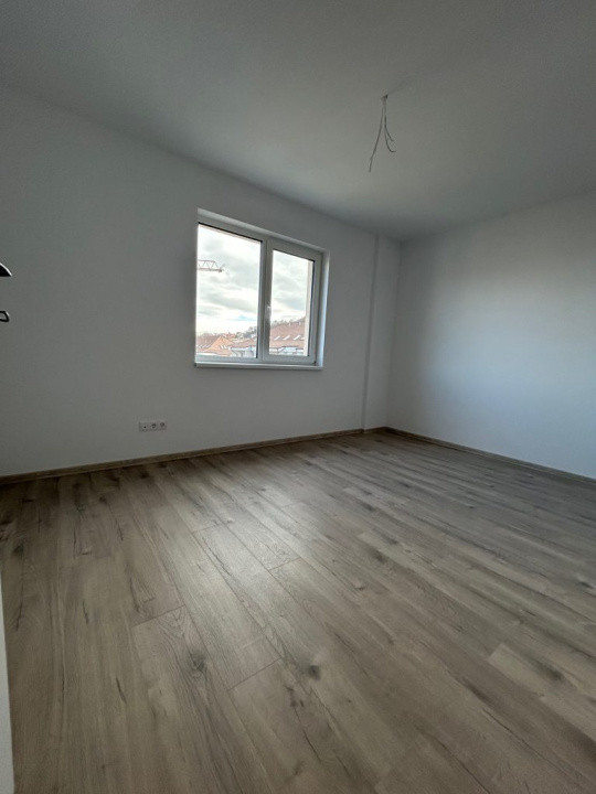 | Apartament  3 Camere 67 Mp | Finisat | Florești Strada Teilor |