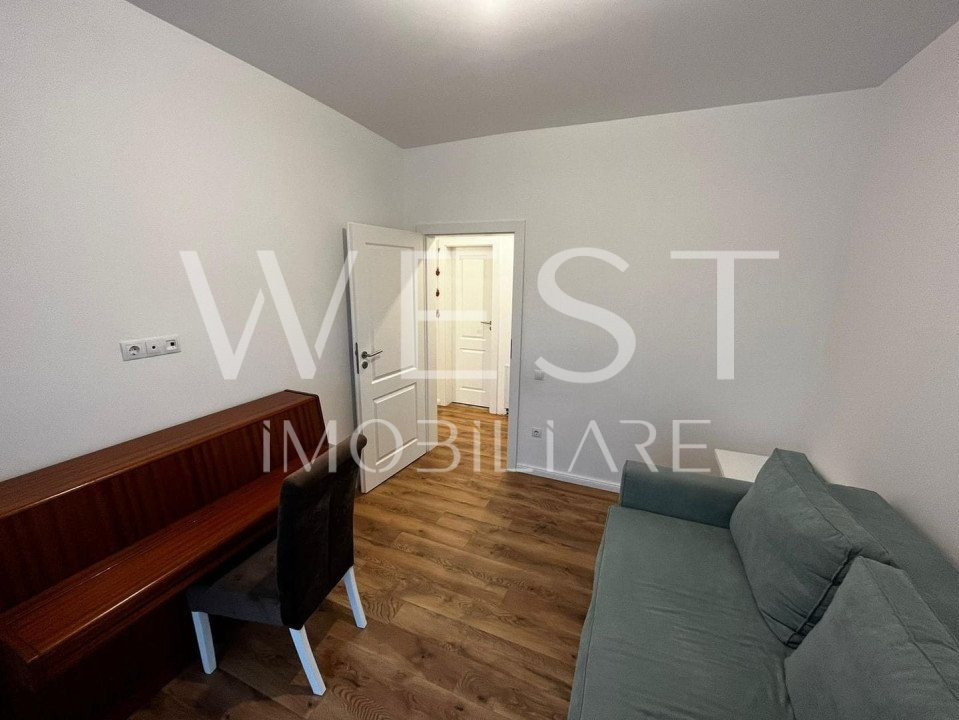 Casa de lux P+E, 300mp! Teren 600mp! Garaj! Zona Aerodromul Dezmir!