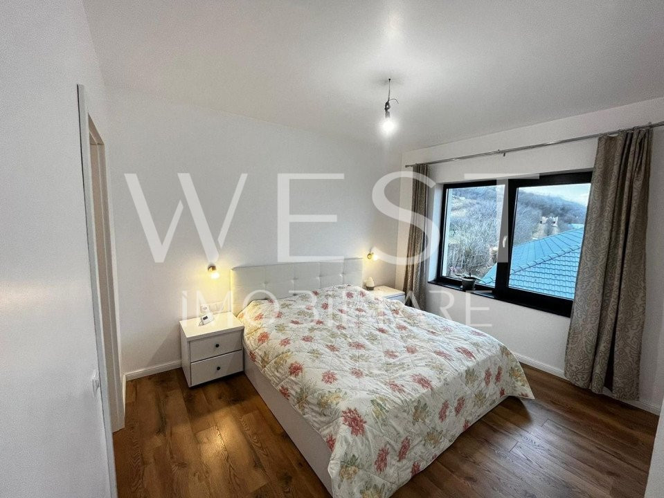 Casa de lux P+E, 300mp! Teren 600mp! Garaj! Zona Aerodromul Dezmir!
