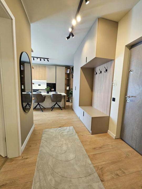 Apartament modern l 2 camere l la cheie l parcare l Eroilor 