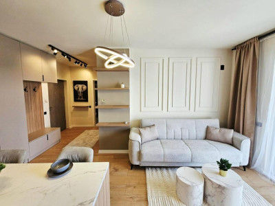 Apartament modern l 2 camere l la cheie l parcare l Eroilor 