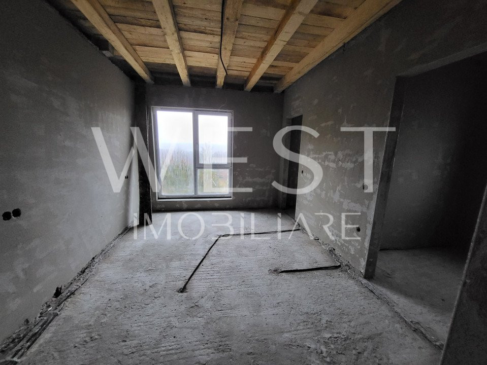 Duplex P+E, 120mp! Teren 400mp! Semifinisat! Loc. Dezmir!
