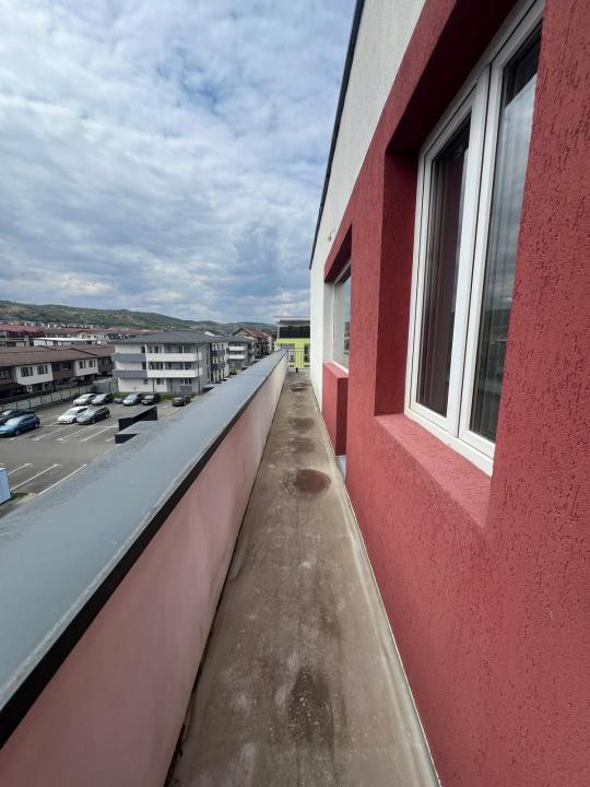 Apartament 3 camere+ 70mp Terasa str. Eroilor-Spartan Floresti