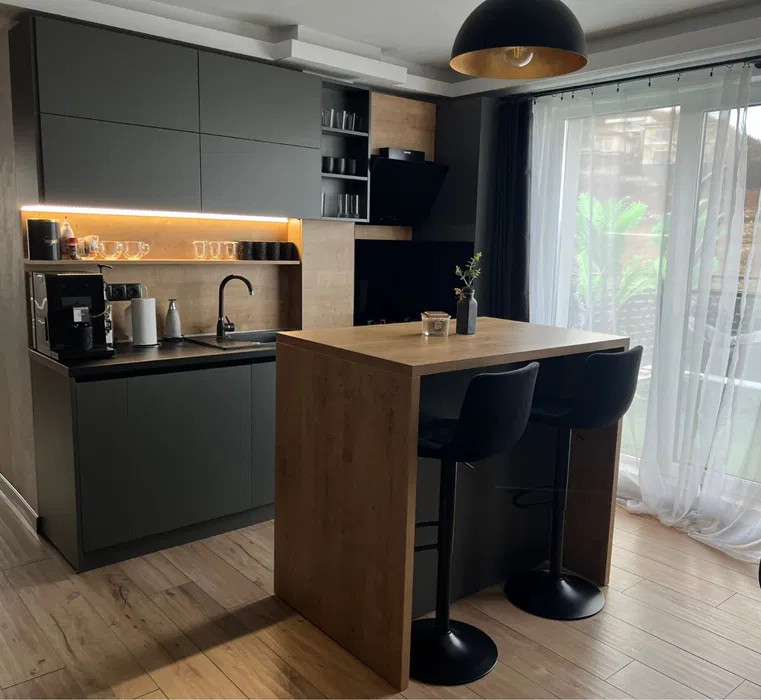 Apartament modern l 2 camere l la cheie l terasa l parcare l Fagului 
