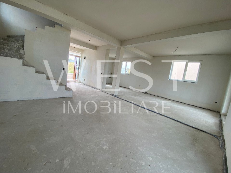 Casa individuala P+E, 120mp! Teren 468mp! Semifinisata! Loc. Dezmir!
