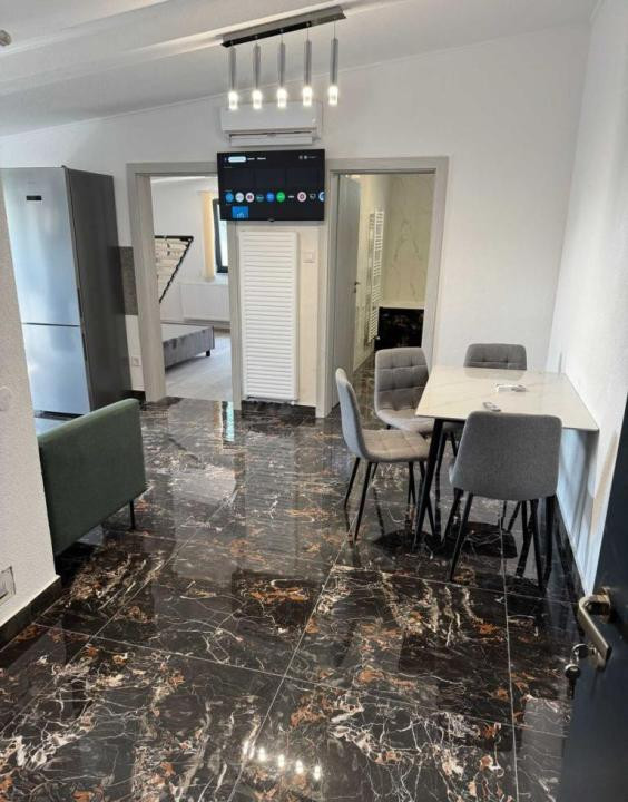 | Apartament 3 Camere | 60Mp | Terasa 28Mp | Manastur | Parcare |