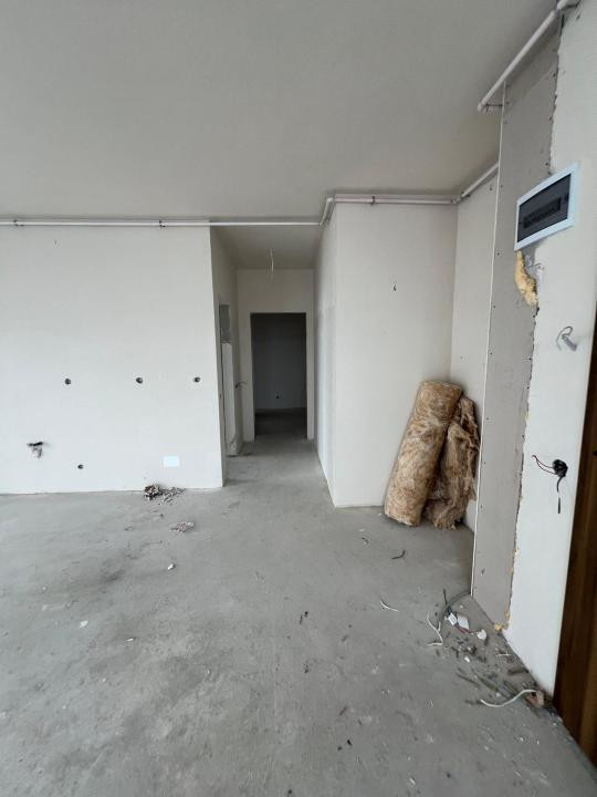 | Apartament 1 Camere 44 Mp | Floresti  | Zona Tineretului | Parcare |