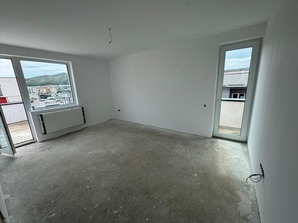 Ap. 2 camere 47mp + TERASA 54mp | Finisat | str. Eroilor - zona SPARTAN