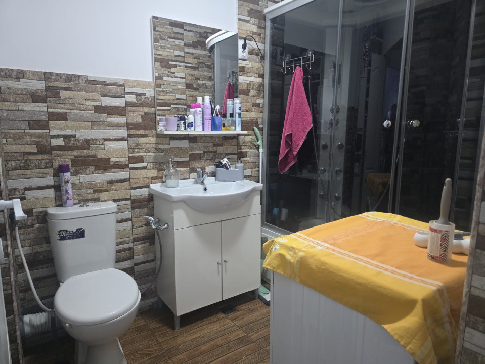 Apartament 2 camere l Mobilat, utilat l gradina l parcare l Porii