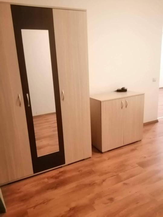 Apartament 1 camera l Mobilat, utilat l parcare l Terra