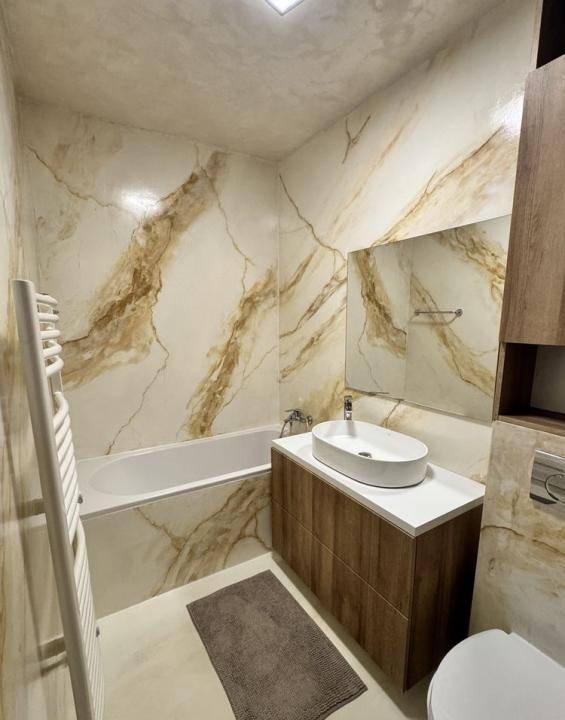 Apartament 3 Camere | 65 mp + Balcon 10 mp | Zona Eroilor | Parcare 