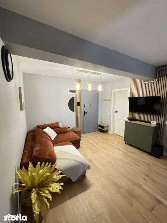 Apartament modern l 3 camere l parcare l bloc nou l Frunzisului