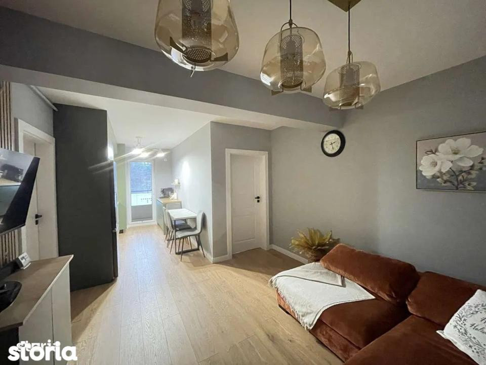 Apartament modern l 3 camere l parcare l bloc nou l Frunzisului