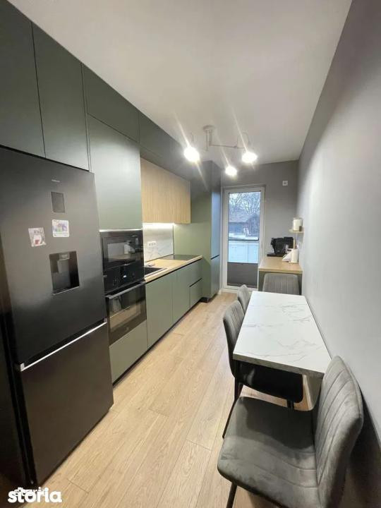 Apartament modern l 3 camere l parcare l bloc nou l Frunzisului