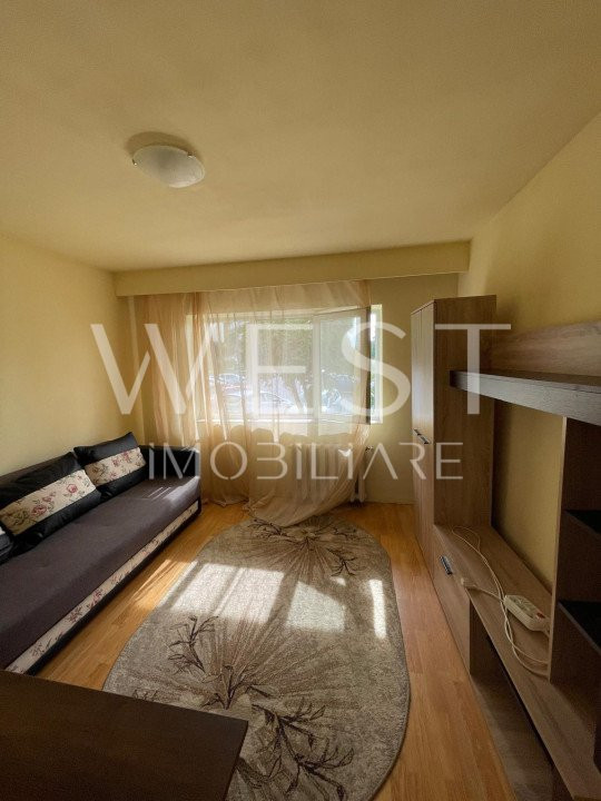 Apartament cu 3 cam/71mp ! 2 bai ! DECOMANDAT ! Cart. Intre Lacuri !