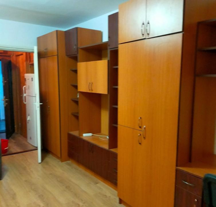 Garsonieră De Închiriat | Mănăștur | Str. Parâng |