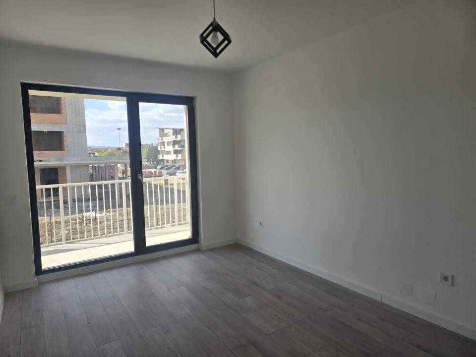 Apartament finisat l 3 camere l Su 56 mp l Zona Eroilor Floresti