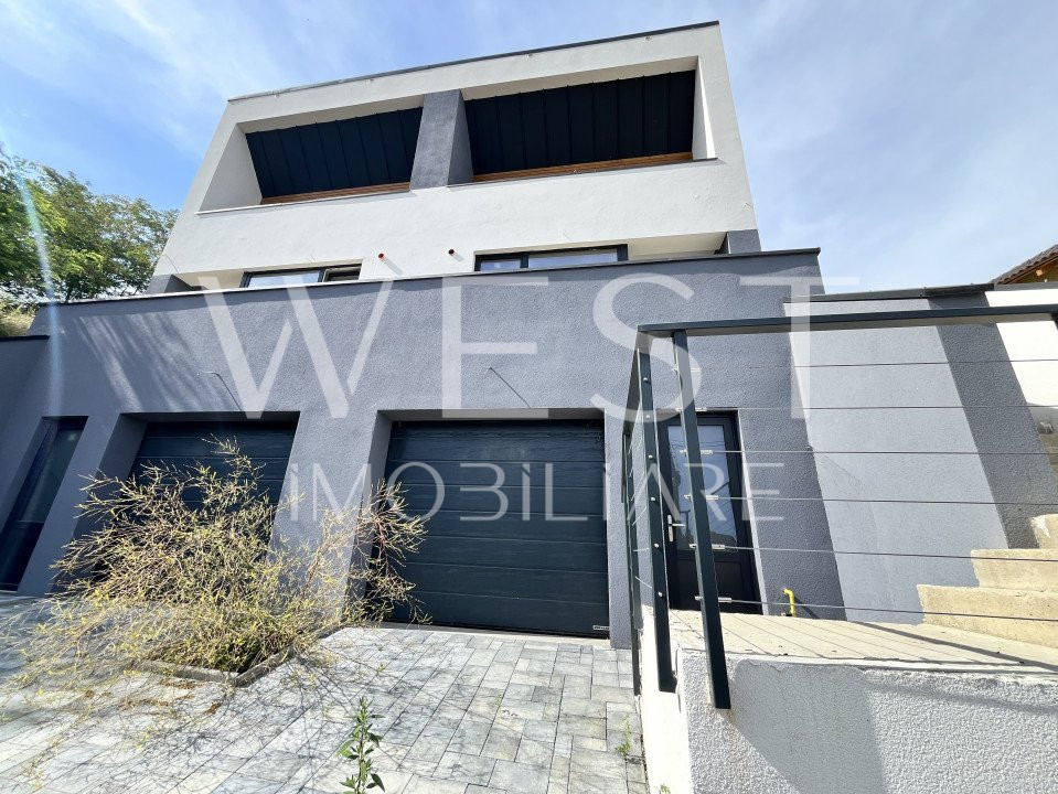 DUPLEX | Zonă liniștită | Garaj subteran | Teren Generos