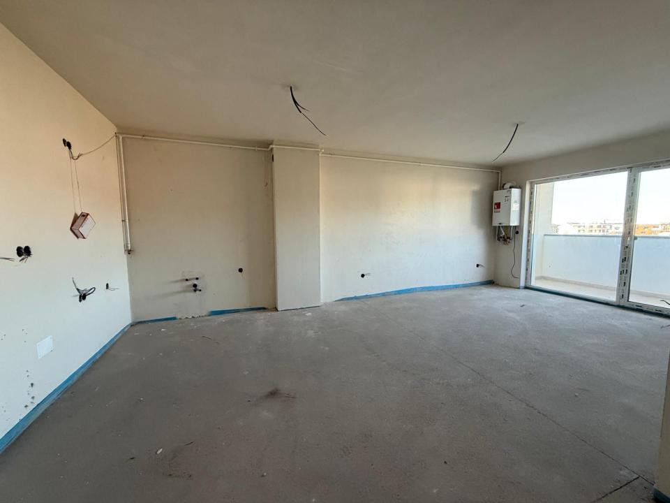 Apartament 2 camere l bloc nou l etaj intermediar l parcare l Eroilor 