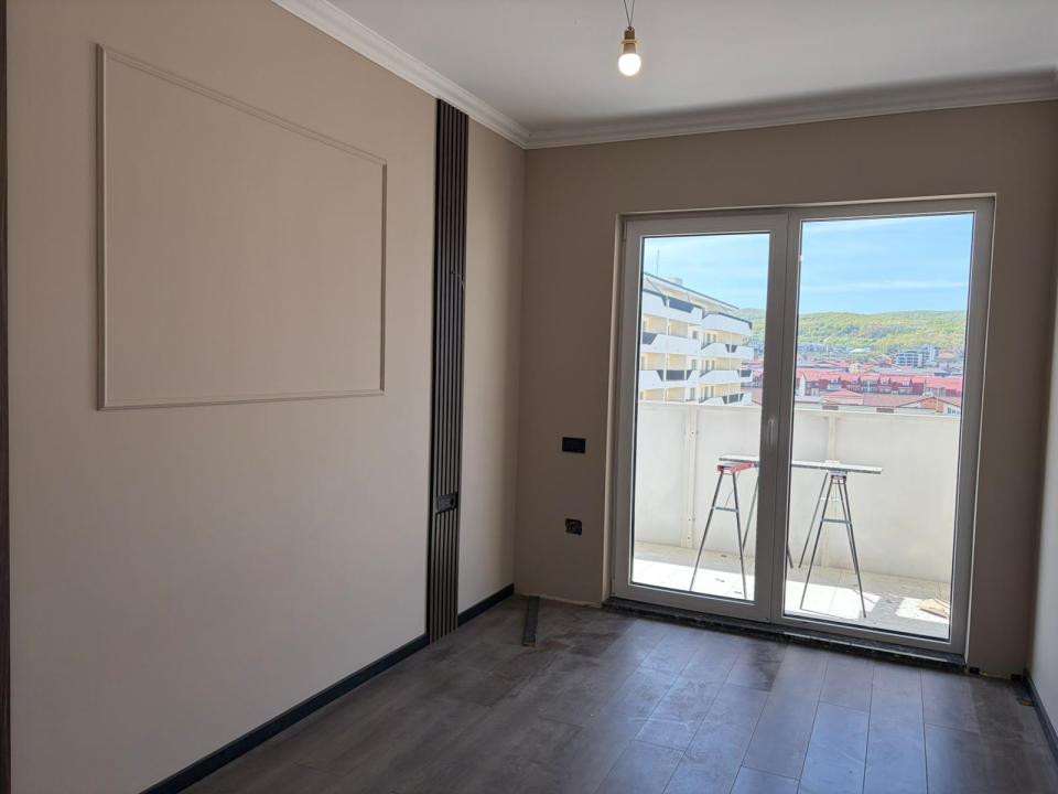 Apartament modern l 3 camere l la cheie l parcare l bloc nou l Eroilor