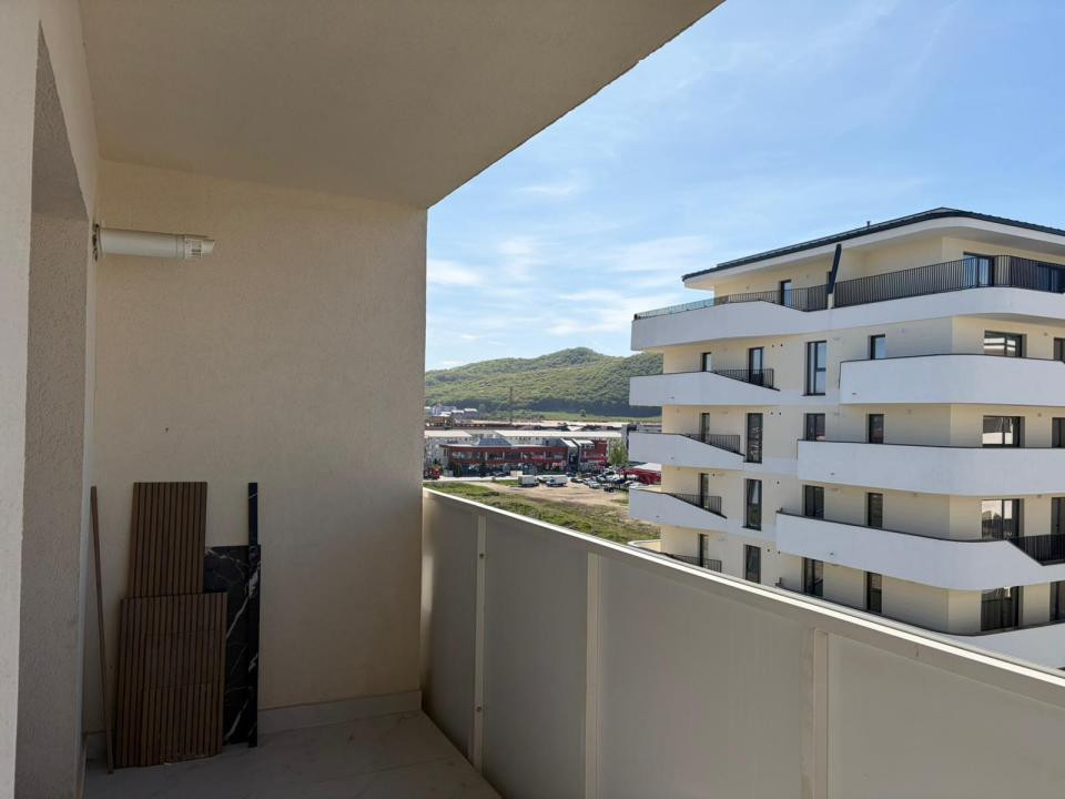Apartament modern l 3 camere l la cheie l parcare l bloc nou l Eroilor