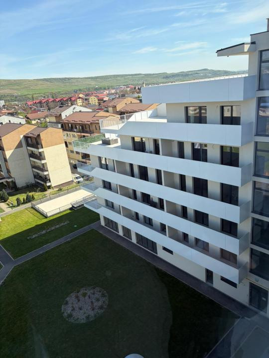 Apartament modern l 3 camere l la cheie l parcare l bloc nou l Eroilor